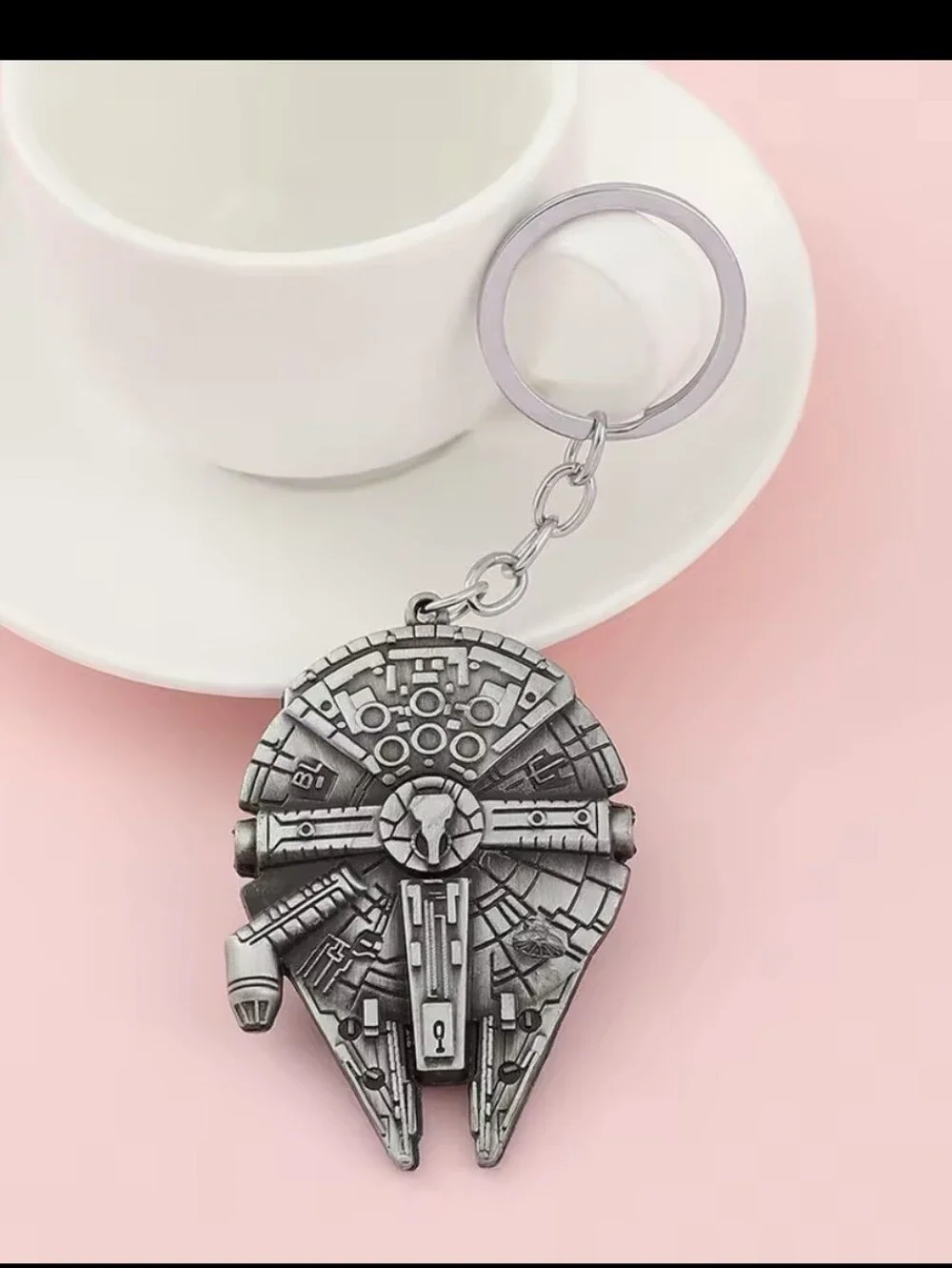 Star Wars Millennium Falcon Keychain
